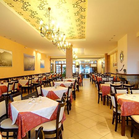 Hotel Lefas Delphi Zewnętrze zdjęcie