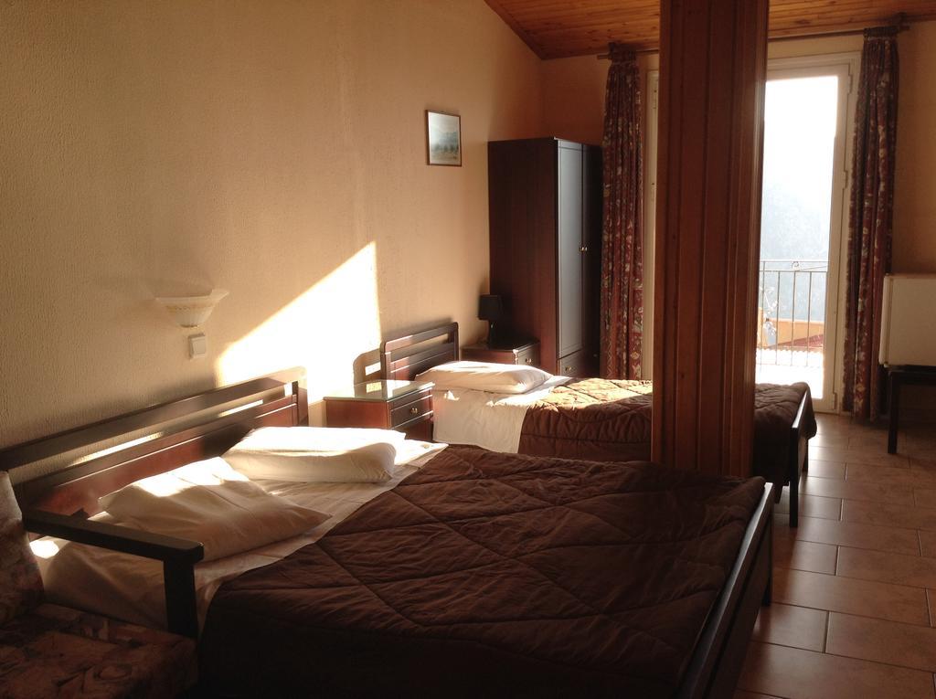 Hotel Lefas Delphi Zewnętrze zdjęcie